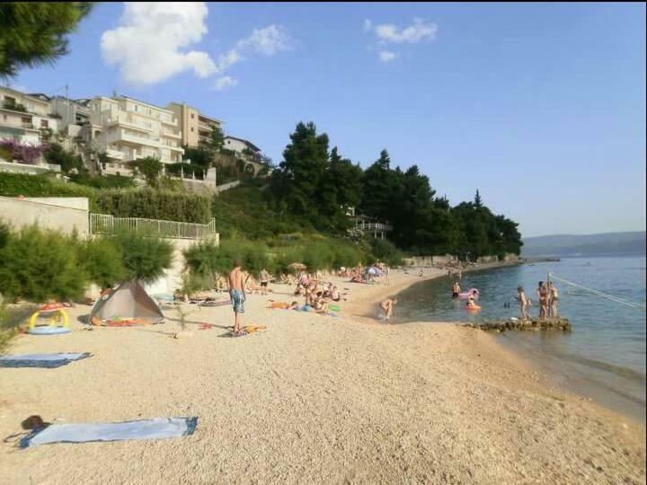 Villa Dvor Apartments Omiš Eksteriør billede