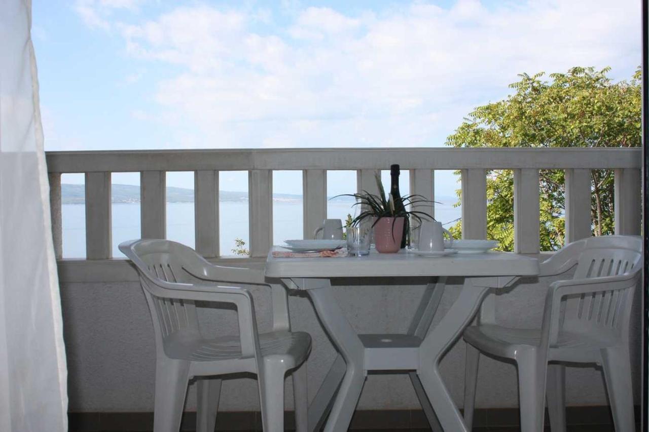 Villa Dvor Apartments Omiš Eksteriør billede